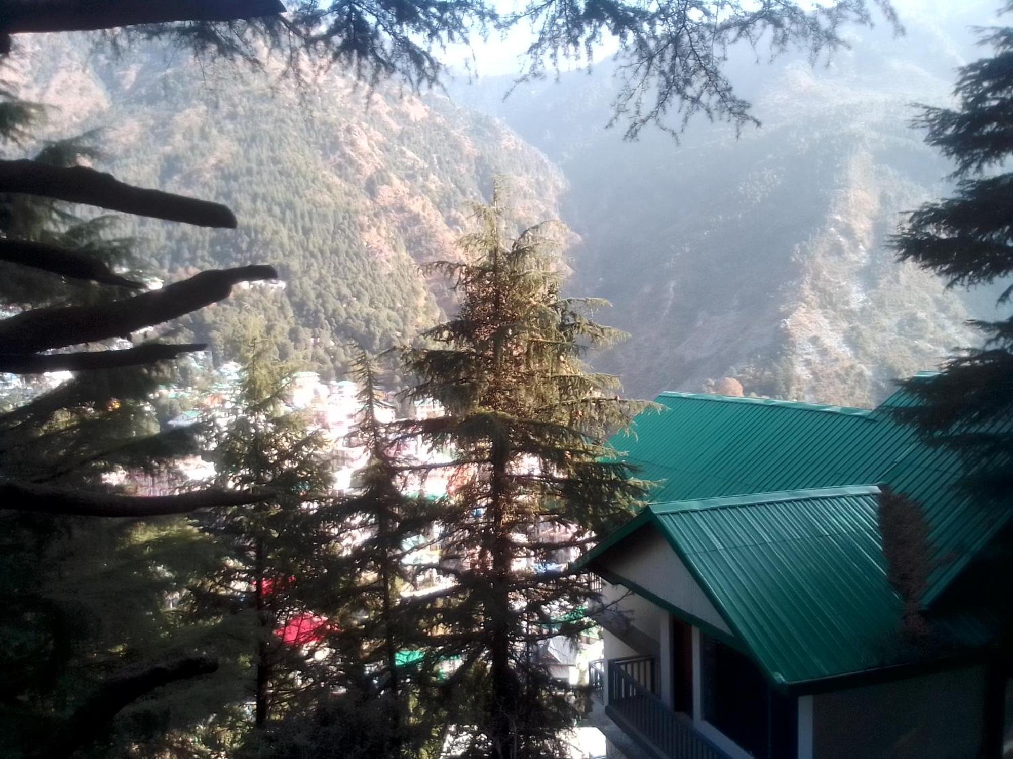 Himalayan Triund Trekking And Mountain View Hostel Dharamshala Buitenkant foto